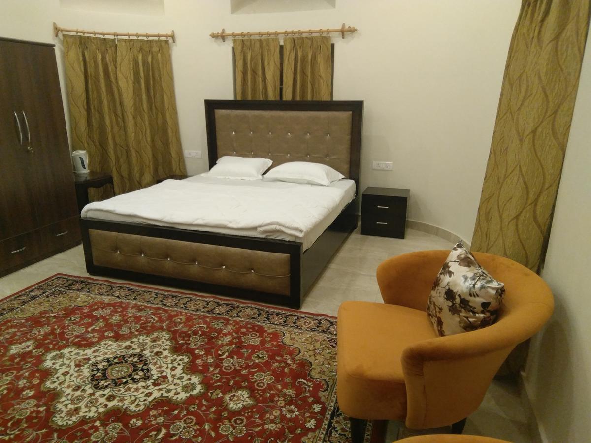 Heritage Homestay Jammu Esterno foto