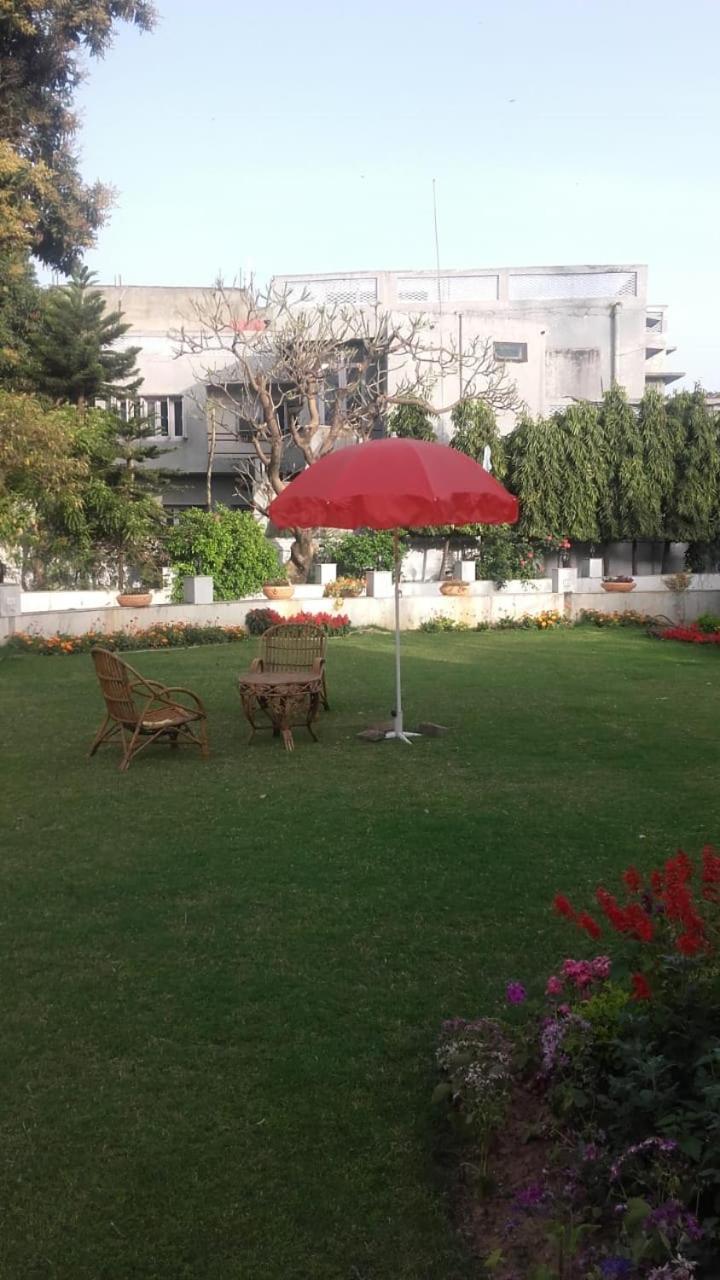 Heritage Homestay Jammu Esterno foto